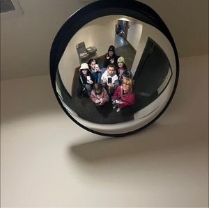 Meet your Posher, Brady